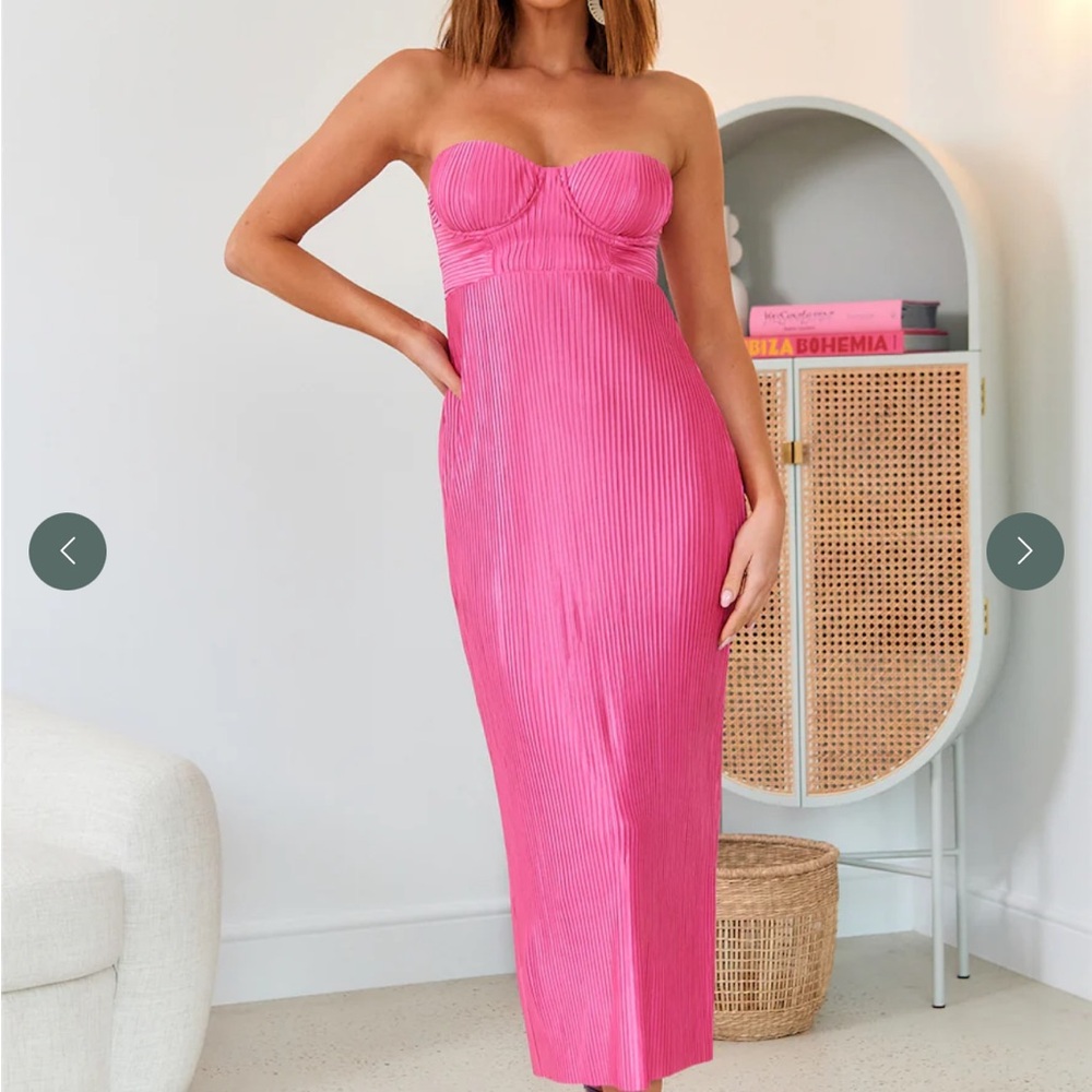 Elegant Pink Strapless Dress